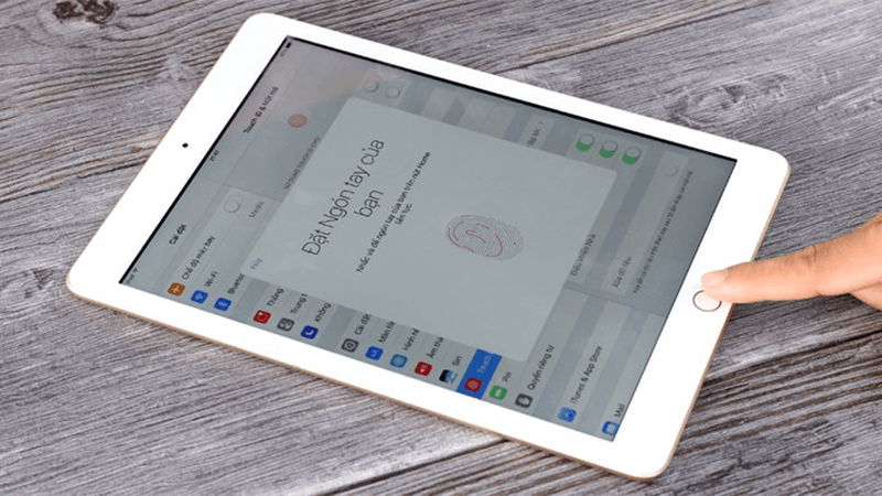 iPad Gen 6 bảo mật vân tay